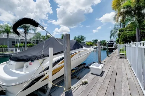 4726 Mainsail Drive Bradenton FL 34208