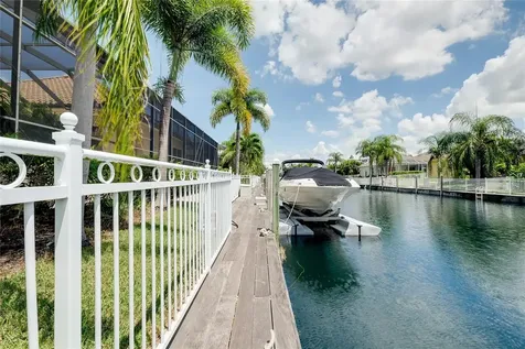 4726 Mainsail Drive Bradenton FL 34208