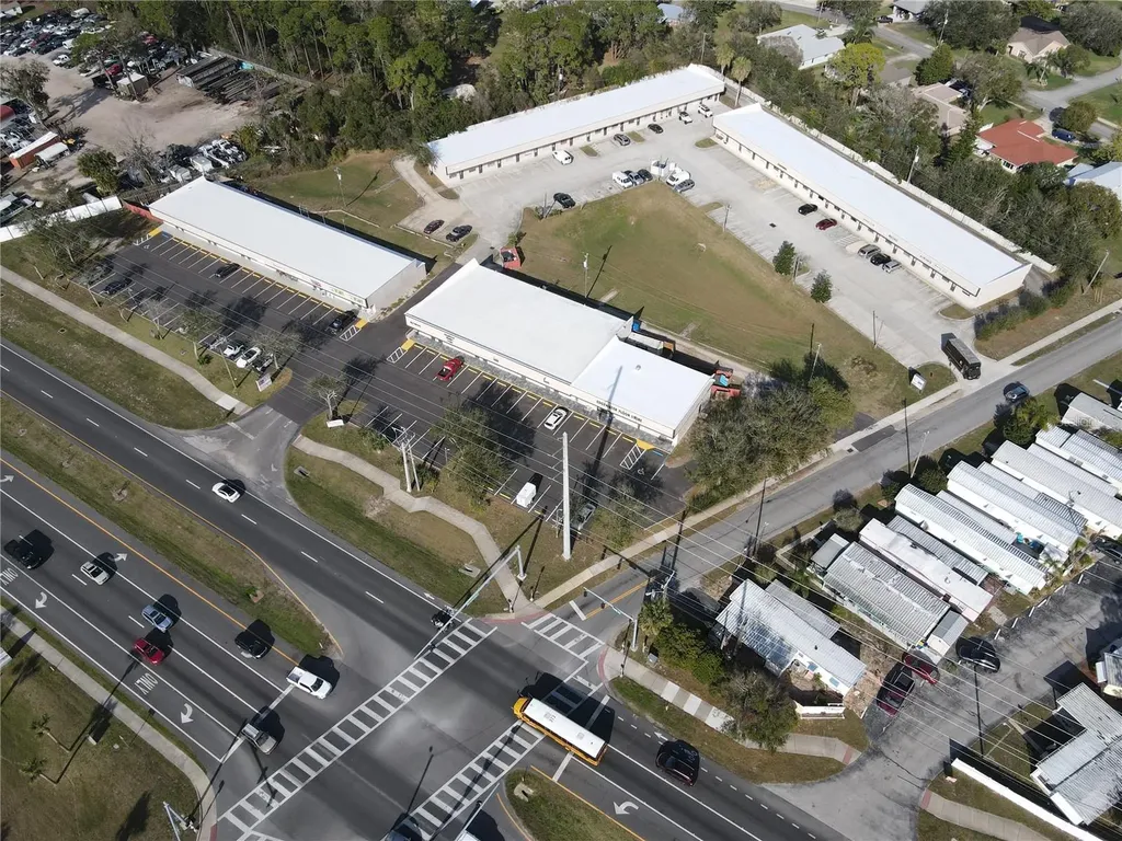 2111 S Ridgewood Avenue Edgewater FL 32141