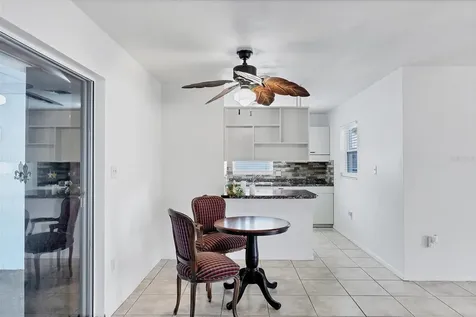 2741 Lench Place Sarasota FL 34235