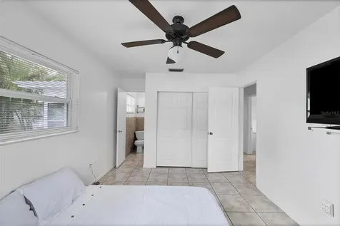 2741 Lench Place Sarasota FL 34235