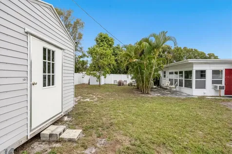 2741 Lench Place Sarasota FL 34235