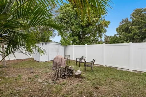 2741 Lench Place Sarasota FL 34235