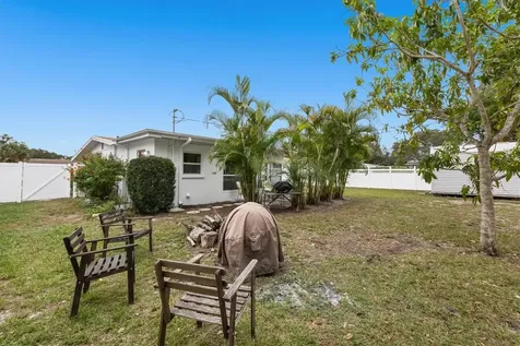 2741 Lench Place Sarasota FL 34235