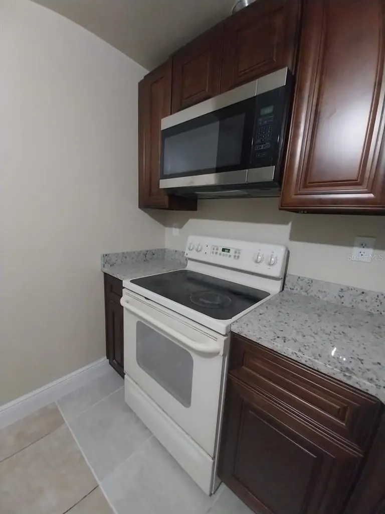 1520 Hill Street Kissimmee FL 34741