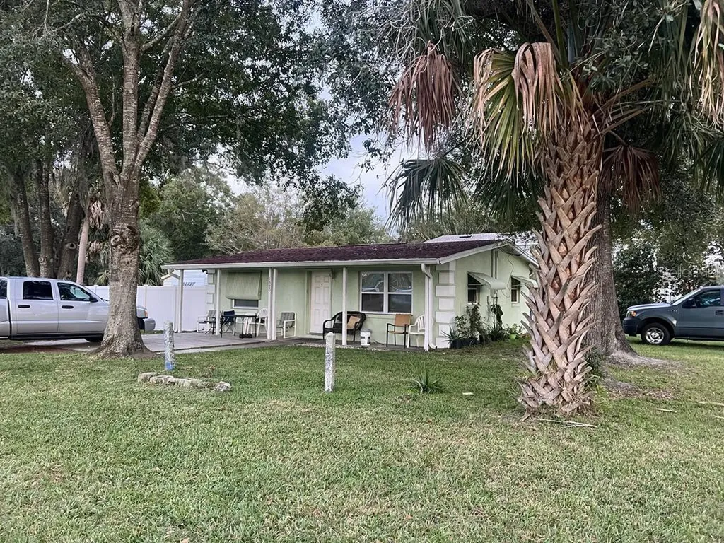 1520 Hill Street Kissimmee FL 34741