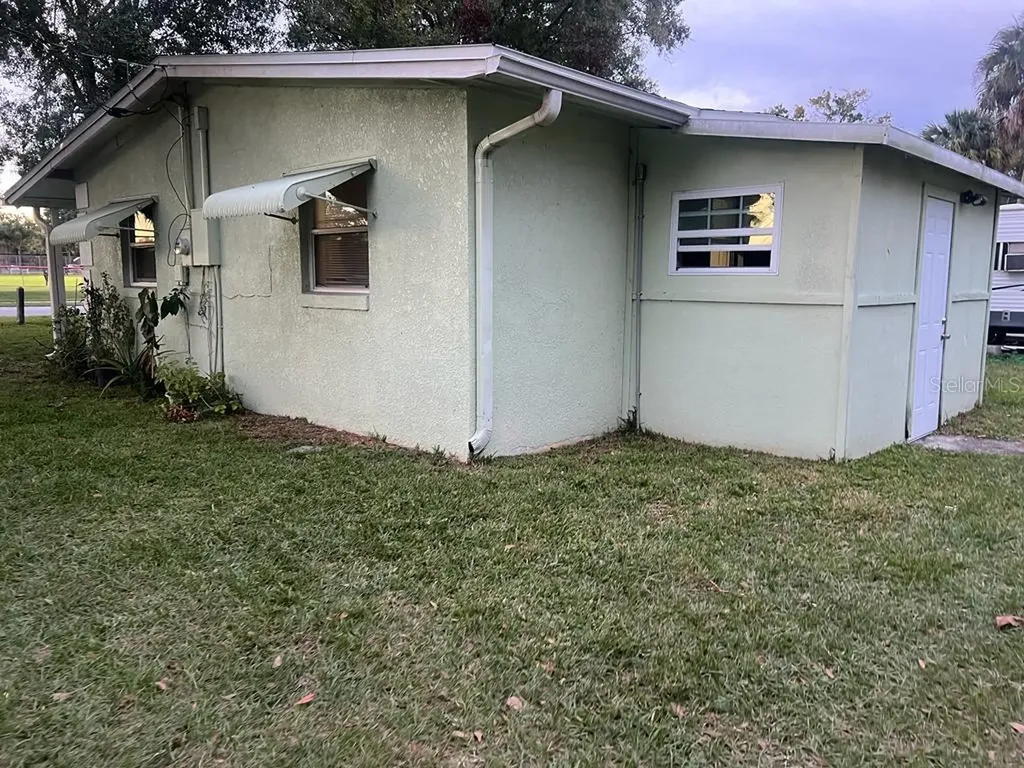 1520 Hill Street Kissimmee FL 34741