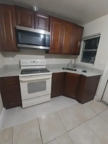 1520 Hill Street Kissimmee FL 34741
