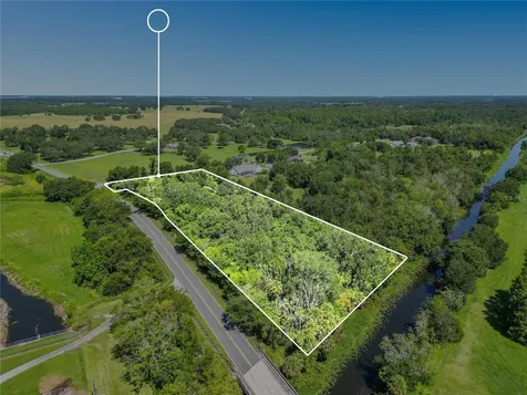 26000 Splendid Meadow Court Astatula FL 34705
