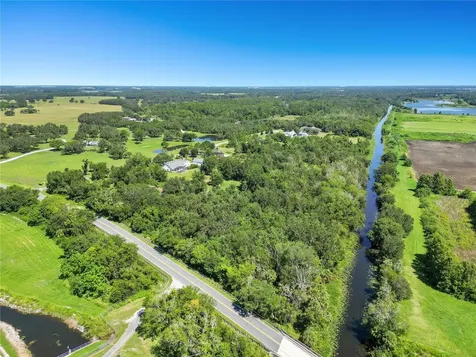 26000 Splendid Meadow Court Astatula FL 34705