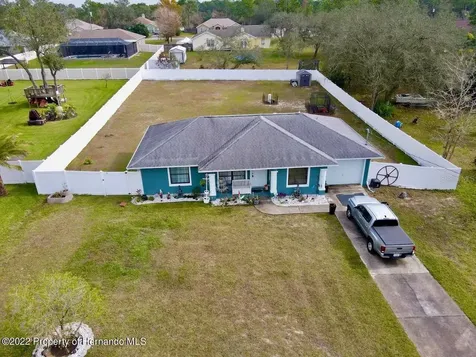 8180 Jasbow Junction Weeki Wachee FL 34613