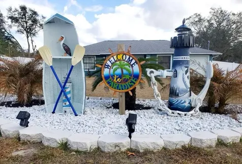 8180 Jasbow Junction Weeki Wachee FL 34613