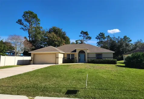 487 Courtland Boulevard Deltona FL 32738