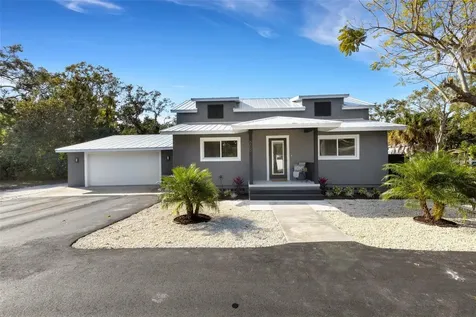 505 Simmons Avenue Sarasota FL 34232