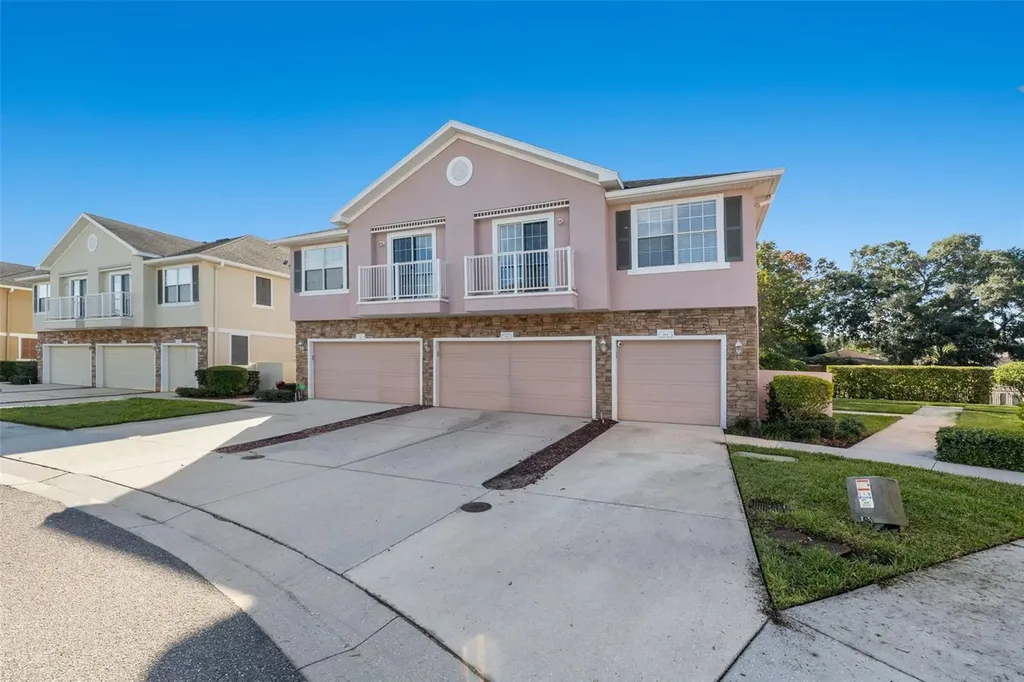 664 51st Avenue N St Petersburg FL 33703