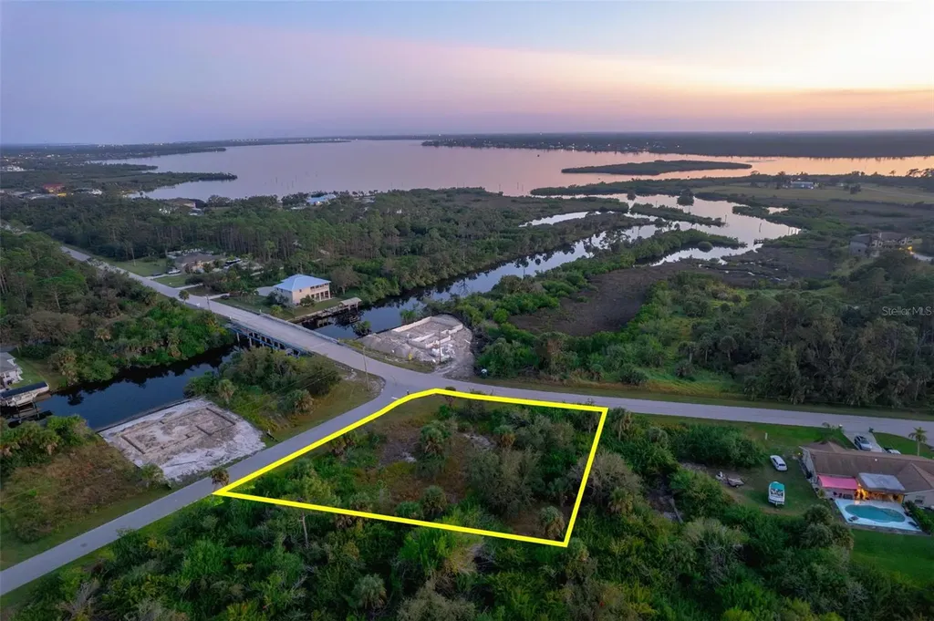 12120 Eisenhower Drive Port Charlotte FL 33953