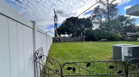 2525 N Beaumont Avenue Kissimmee FL 34741