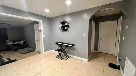 2525 N Beaumont Avenue Kissimmee FL 34741