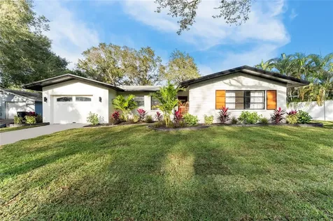 6343 13th Avenue S Gulfport FL 33707