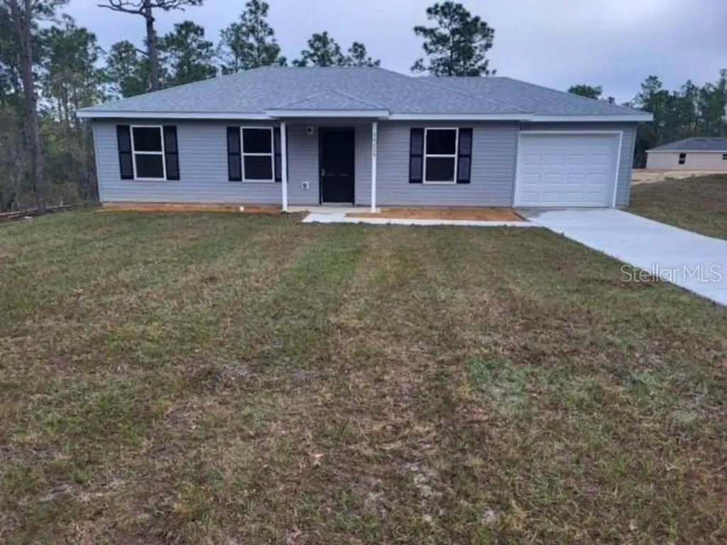 24349 NW Falcon Avenue Dunnellon FL 34431