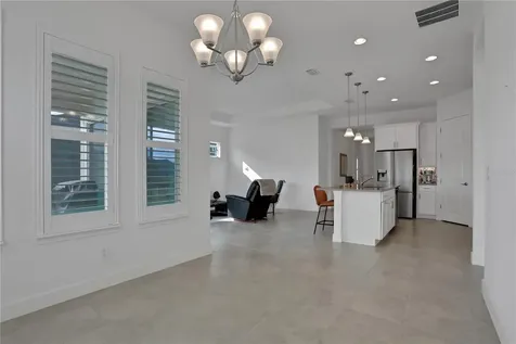 6217 W Fallsgrove Lane Port Orange FL 32128