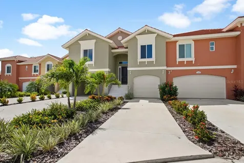 9 Franklin Court S St Petersburg FL 33711