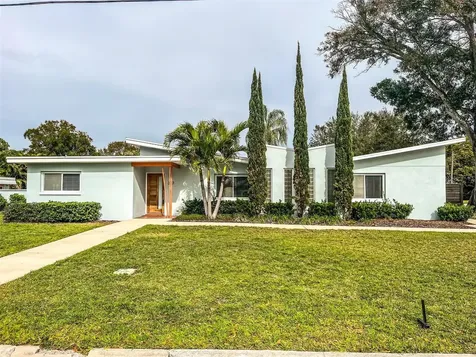 3217 W North B Street Tampa FL 33609