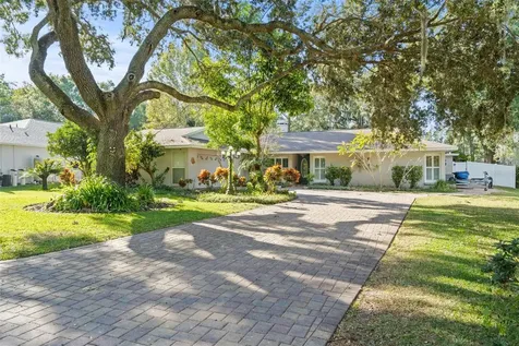 2749 Lake Saxon Drive Land O Lakes FL 34639