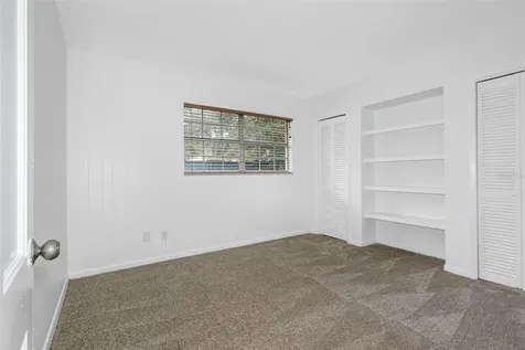 819 S Kings Avenue Brandon FL 33511