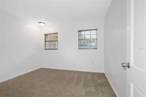 819 S Kings Avenue Brandon FL 33511