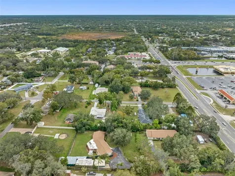 819 S Kings Avenue Brandon FL 33511