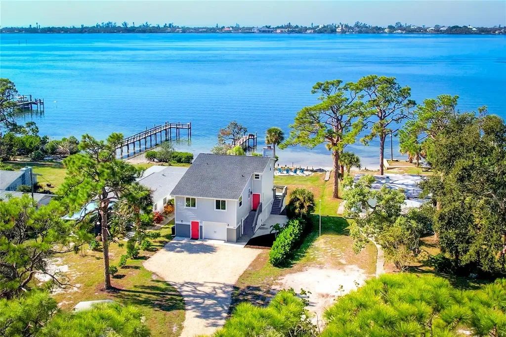 568 S Mccall Road Englewood FL 34223