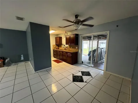 425 Lark Court Kissimmee FL 34759