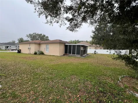 425 Lark Court Kissimmee FL 34759