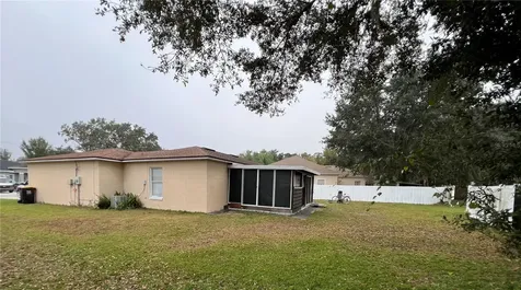 425 Lark Court Kissimmee FL 34759
