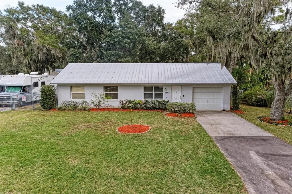 1504 Franklin Avenue Ellenton FL 34222