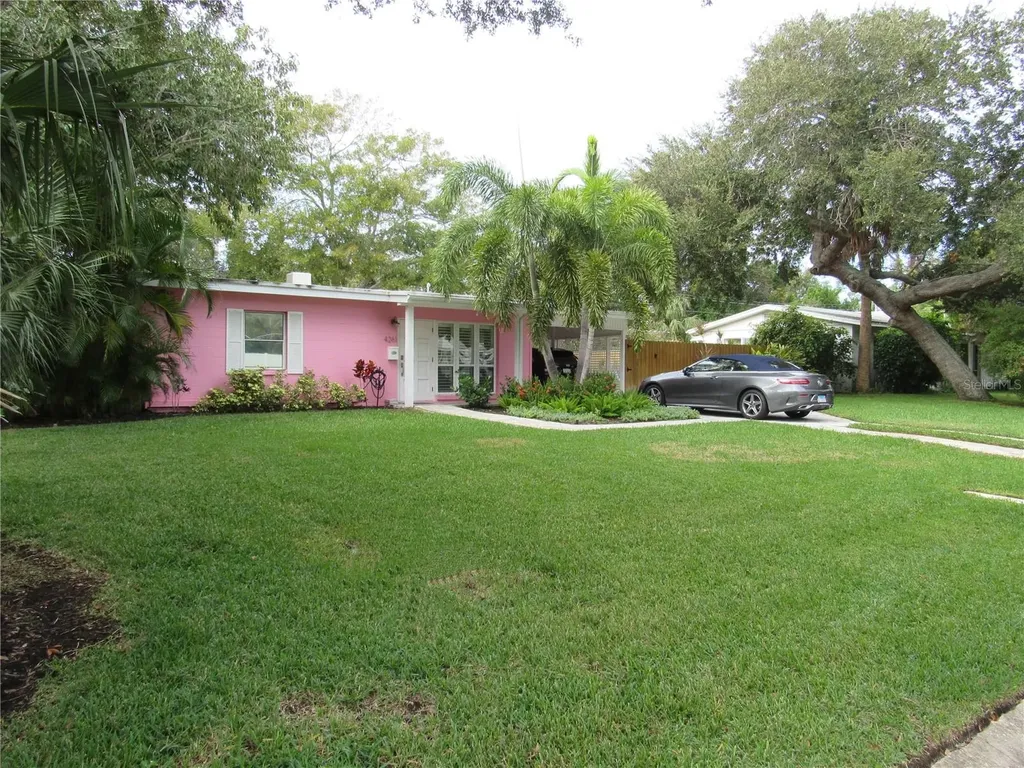 4261 Porpoise Drive SE St Petersburg FL 33705