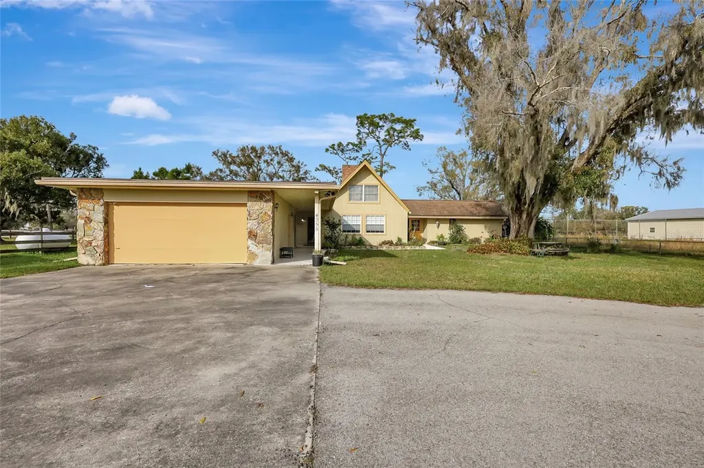 4355 Hidden River Road Sarasota FL 34240