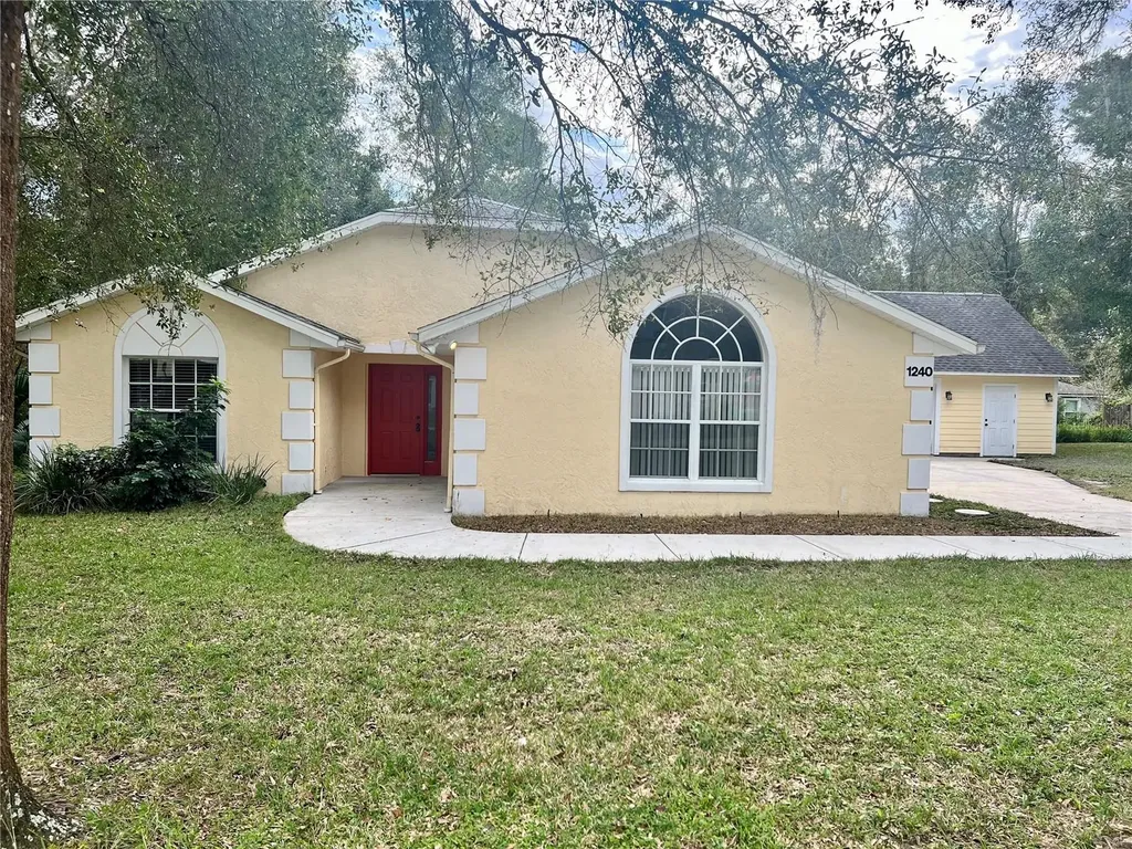 1240 15th Street Orange City FL 32763