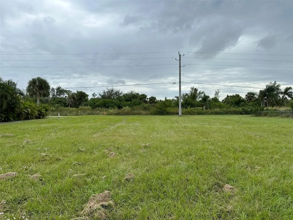 93 Annapolis Lane Rotonda West FL 33947