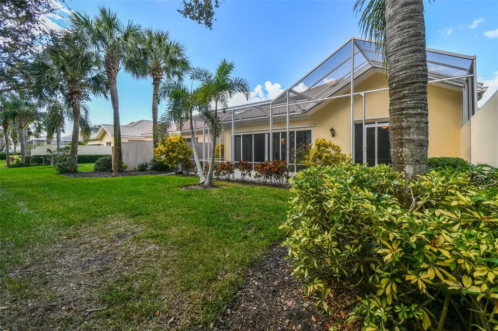 5829 Ferrara Drive Sarasota FL 34238