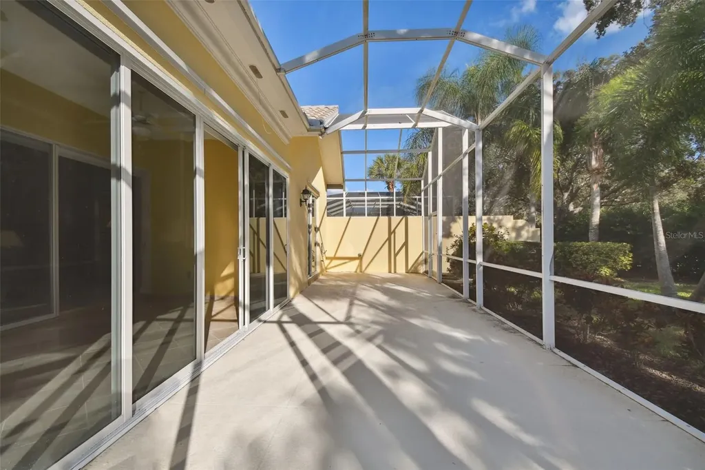 5829 Ferrara Drive Sarasota FL 34238