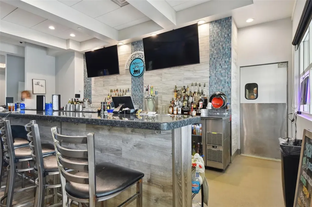 5829 Ferrara Drive Sarasota FL 34238