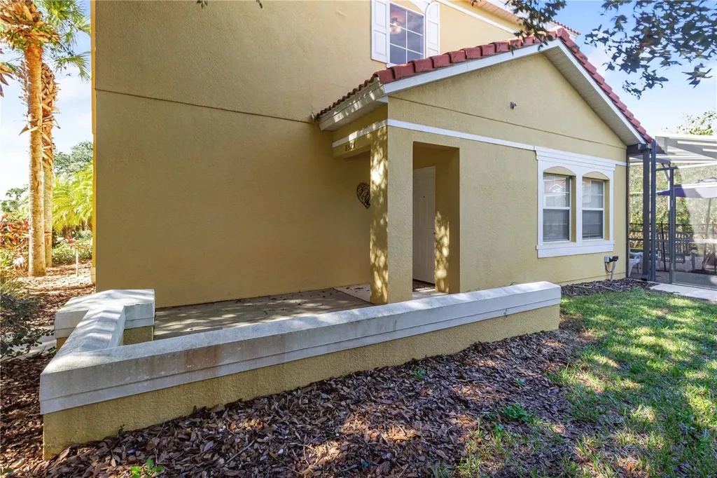 8523 Bay Lilly Loop Kissimmee FL 34747