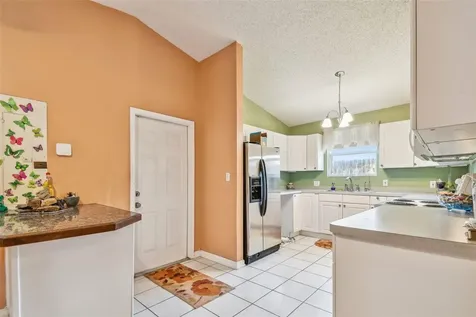 4033 40th Avenue N St Petersburg FL 33714