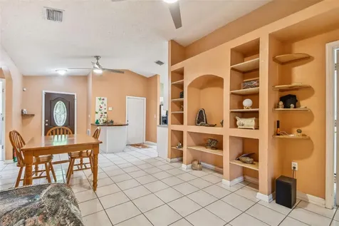 4033 40th Avenue N St Petersburg FL 33714