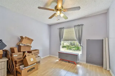4033 40th Avenue N St Petersburg FL 33714