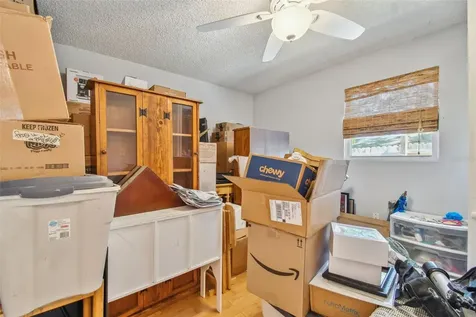 4033 40th Avenue N St Petersburg FL 33714