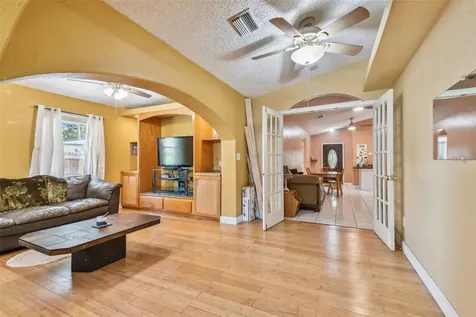 4033 40th Avenue N St Petersburg FL 33714
