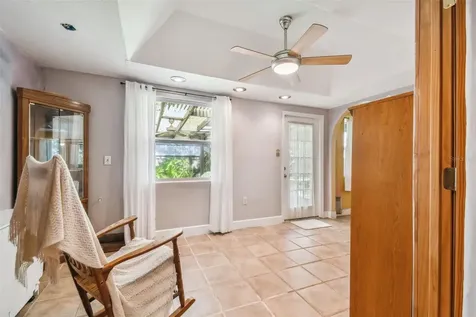 4033 40th Avenue N St Petersburg FL 33714